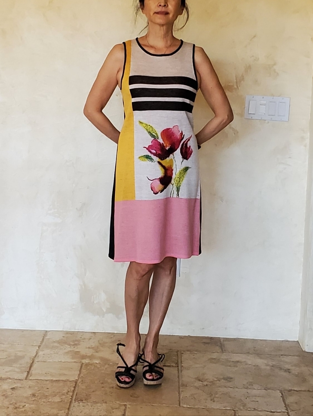 Sleeveless Floral Colorblock Mini Dress in Pink, Yellow & Black